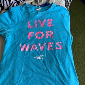 Hollister T-Shirt
